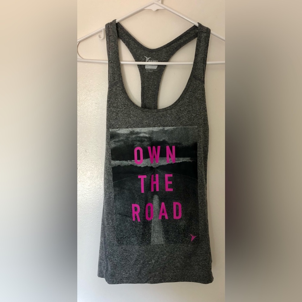Gently used women’s tank top.